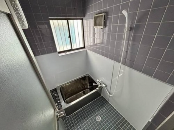 泉佐野市上瓦屋、中古一戸建ての画像です