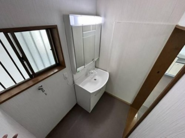 泉佐野市上瓦屋、中古一戸建ての画像です