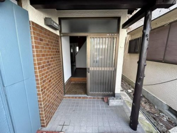 泉佐野市上瓦屋、中古一戸建ての画像です