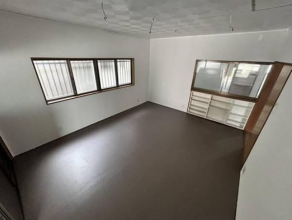 泉佐野市上瓦屋、中古一戸建ての画像です