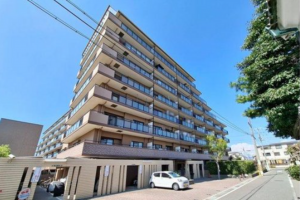 貝塚市西町、マンションの画像です