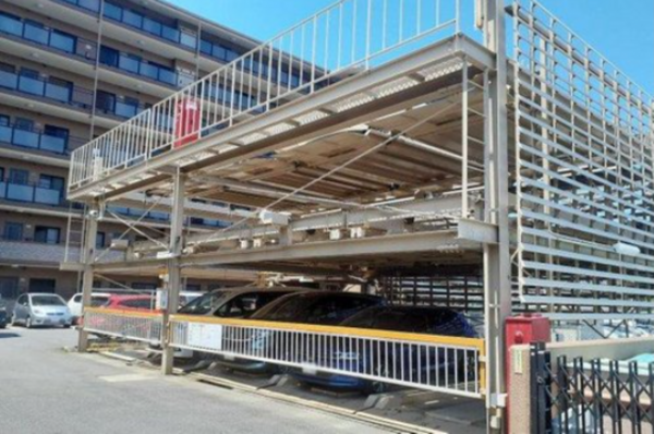 貝塚市西町、マンションの画像です