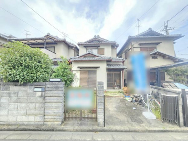 泉南郡熊取町朝代西、中古一戸建ての画像です