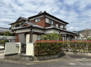 佐世保市若竹台町、中古一戸建ての画像です