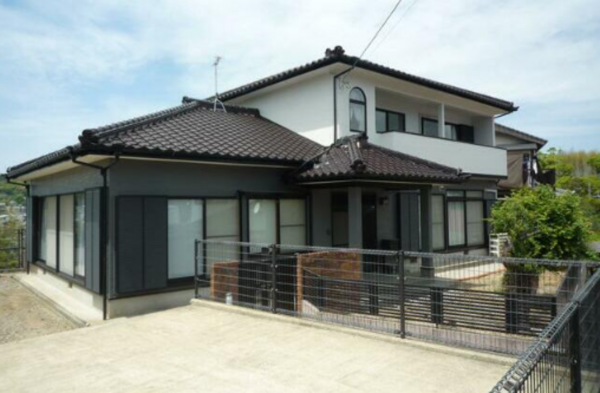 佐世保市新田町、中古一戸建ての画像です