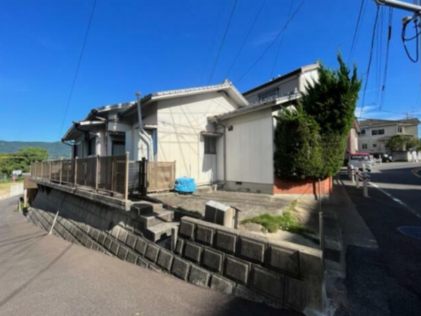 佐世保市神島町、中古一戸建ての画像です