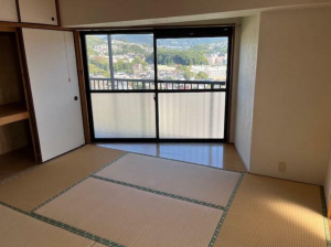 佐世保市比良町、マンションの画像です