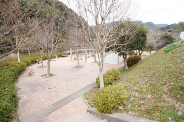 佐世保市陣の内町、土地の画像です