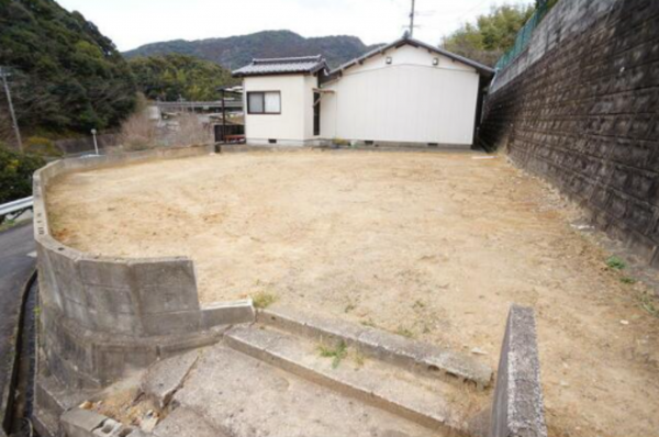 佐世保市陣の内町、土地の画像です