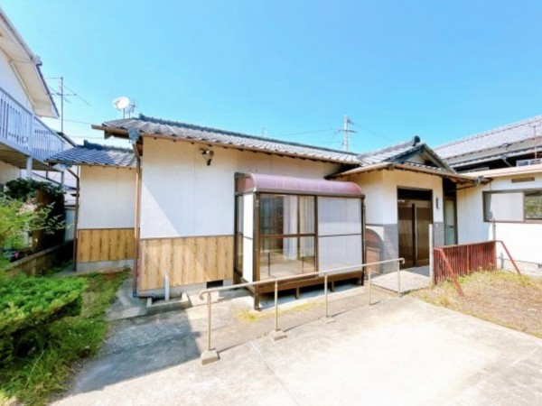 佐世保市広田、中古一戸建ての外観画像です