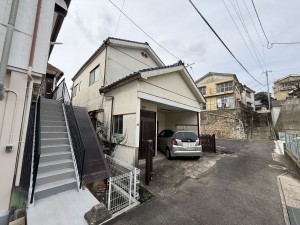 佐世保市高梨町、中古一戸建ての画像です