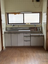 佐世保市高梨町、中古一戸建ての画像です