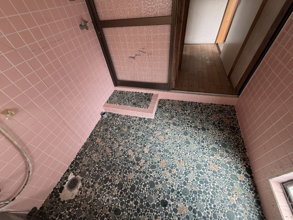 佐世保市高梨町、中古一戸建ての画像です