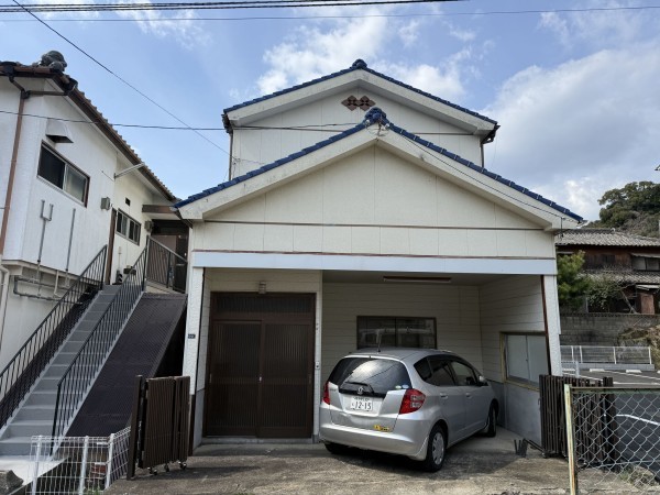 佐世保市高梨町、中古一戸建ての画像です