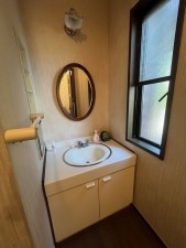 松江市国屋町、中古一戸建ての洗面画像です