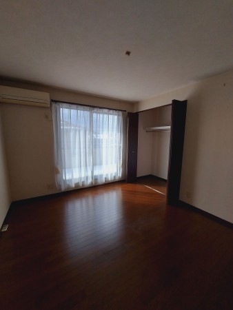 松江市西川津町、中古一戸建ての画像です