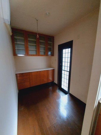 松江市西川津町、中古一戸建ての画像です