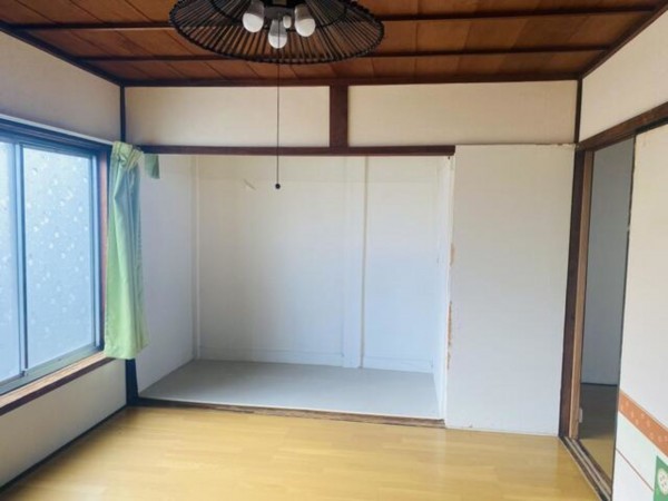 松江市東本町、中古一戸建ての画像です