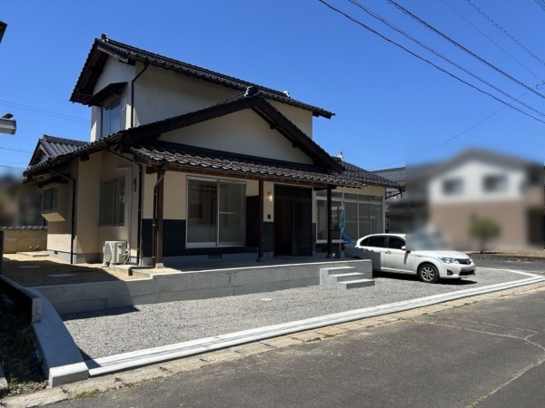 松江市宍道町、中古一戸建ての外観画像です