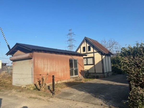 松江市下東川津町、収益物件/倉庫の外観画像です