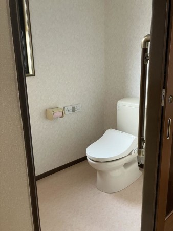 松江市宍道町、中古一戸建てのトイレ画像です