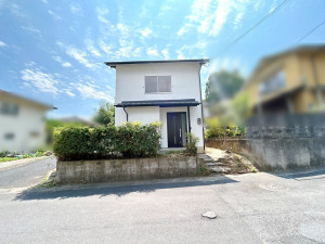 松江市八雲町、中古一戸建ての外観画像です