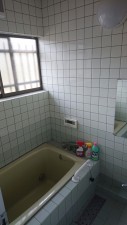 松江市宍道町、中古一戸建ての風呂画像です