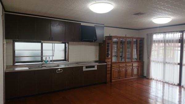 松江市宍道町、中古一戸建てのキッチン画像です