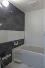 松江市古志原、中古一戸建ての風呂画像です