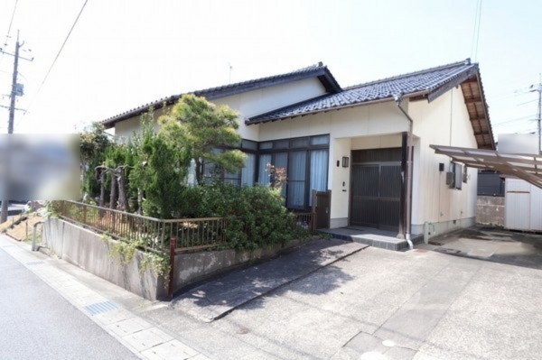 松江市山代町、中古一戸建ての外観画像です