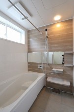 松江市法吉町、新築一戸建ての風呂画像です