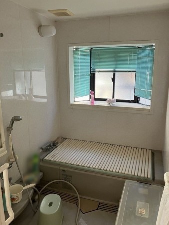 松江市上乃木、中古一戸建ての風呂画像です