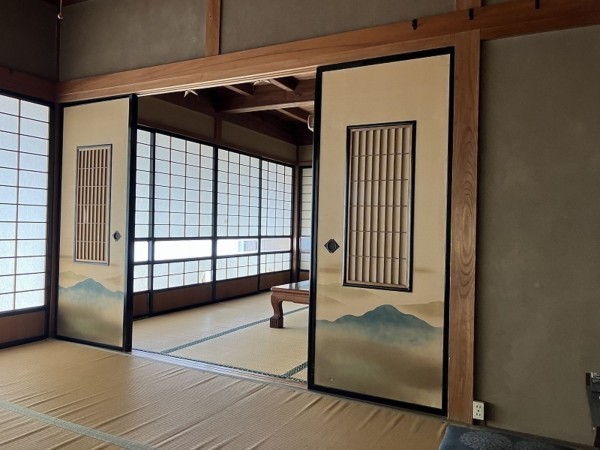 松江市鹿島町、中古一戸建ての画像です