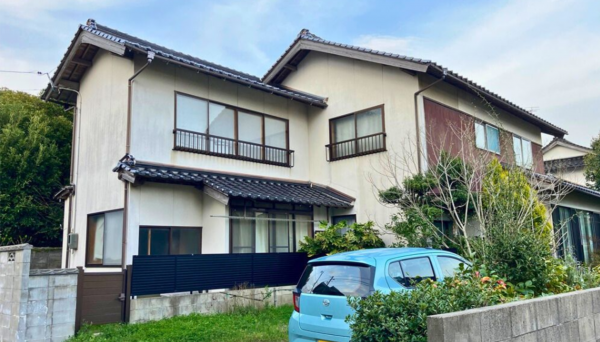 出雲市里方町、中古一戸建ての画像です
