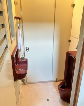 出雲市武志町、中古一戸建てのトイレ画像です