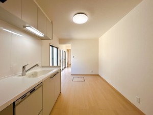 松江市国屋町、中古一戸建てのキッチン画像です