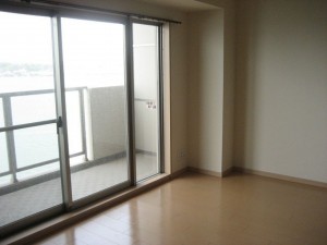 松江市袖師町、収益物件/マンションの居間画像です