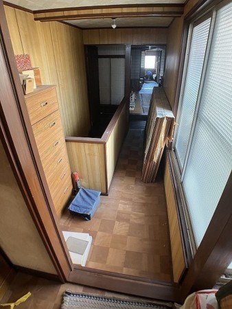 松江市中原町、中古一戸建ての画像です
