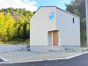 松江市雑賀町、新築一戸建ての外観画像です