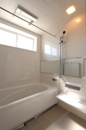 松江市大庭町、中古一戸建ての風呂画像です