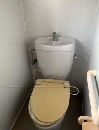 松江市新庄町、土地のトイレ画像です