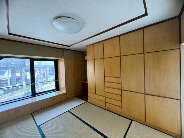 松江市寺町、マンションの画像です