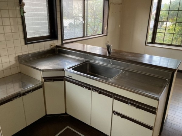 松江市古志原、中古一戸建てのキッチン画像です