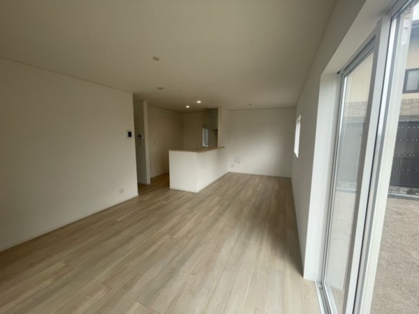 米子市彦名町、新築一戸建ての居間画像です