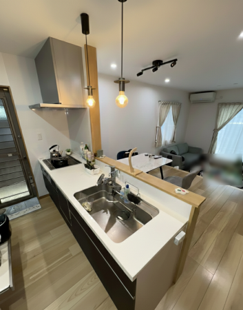 出雲市芦渡町、中古一戸建てのキッチン画像です