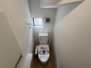 米子市河崎、新築一戸建てのトイレ画像です