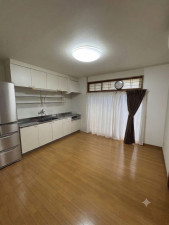 出雲市、中古一戸建てのキッチン画像です