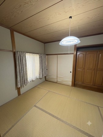 出雲市、中古一戸建ての寝室画像です