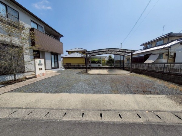玉名市築地、中古一戸建ての画像です