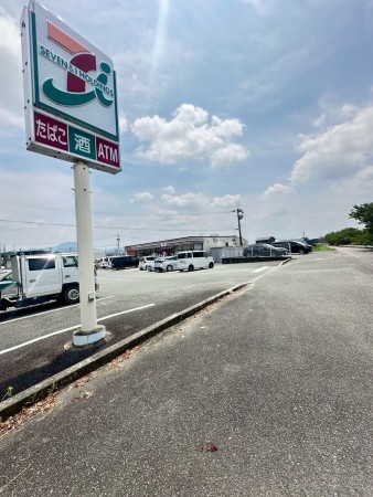 上益城郡嘉島町大字上六嘉、土地のコンビニ画像です
